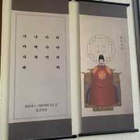 Chic place for a drink and light meal in Hapjeong