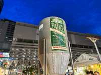 喬德夜市JODD FAIRS 曼谷逛夜市的好選擇｜喬德夜市巨無霸火山排骨