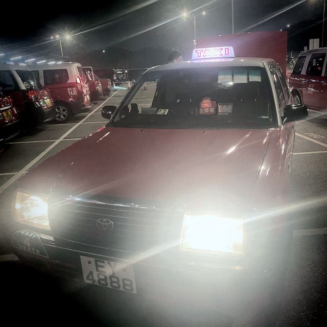 Hong Kong taxi 
