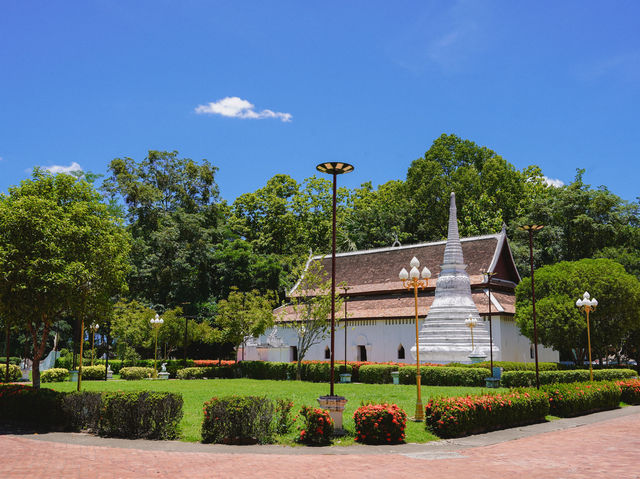 วัดพระธาตุแช่แห้ง  พระธาตุประจำปีเถาะ  