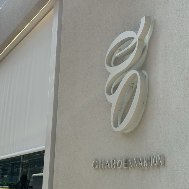 Grow คาเฟ่เปิดใหม่ พิกัดเจริญนคร มู้ดดีมาก !!