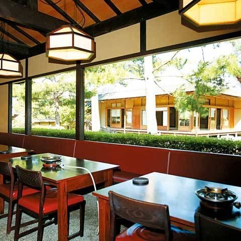 【京都】庭園の美しい豆腐料理店