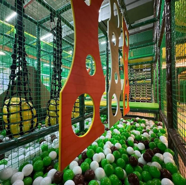 Jungle Gym Central i-City