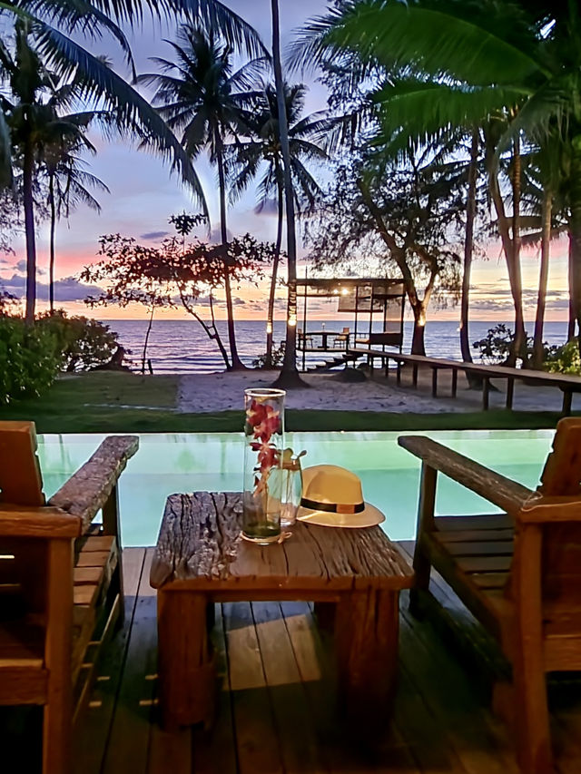 พักเกาะกูดให้ฟิน🏝️พักห้อง Beachfront ที่แพงที่สุด