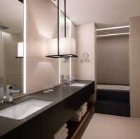 Courtyard Suwon: Where Contemporary Comfort Meets Timeless Sophistication 