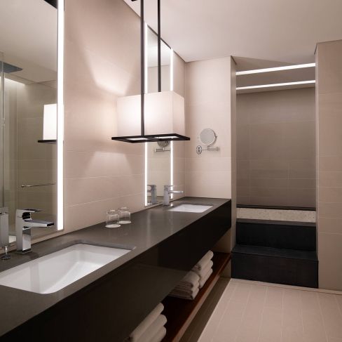 Courtyard Suwon: Where Contemporary Comfort Meets Timeless Sophistication 