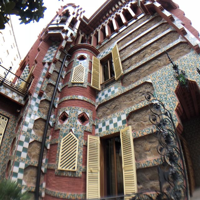 【スペイン】行ってよかった！ガウディ建築4選