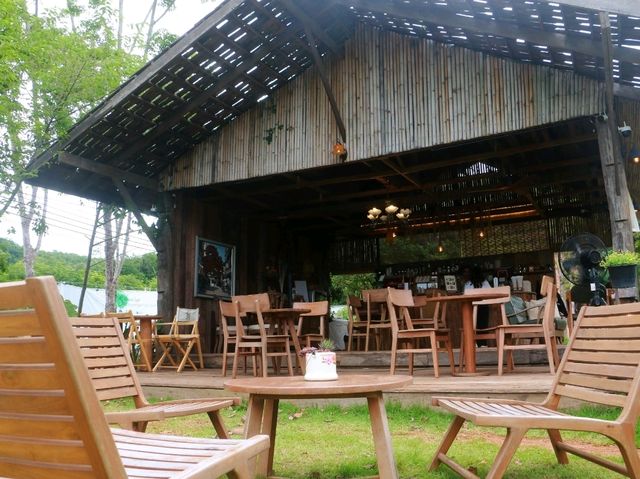 ดื่มดาแฟชมสวนที่โอบบ์