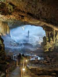 Fantastic & memorable nature wonder tour to Ha Long Bay, Hanoi 