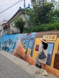아기자기한 벽화들이 예쁜 논골담길💚