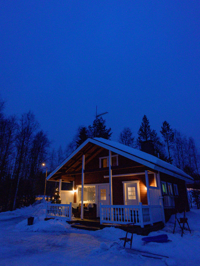 📍Vikajärvi Lake View Experience Igloos