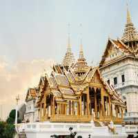 วัดพระแก้ว หรือ วัดพระศรีรัตนศาสดาราม