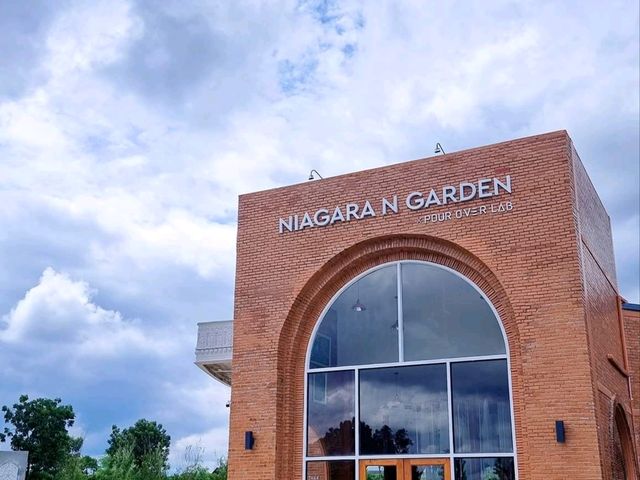 Niagara N Garden คาเฟ่เครื่องบิน นครปฐม