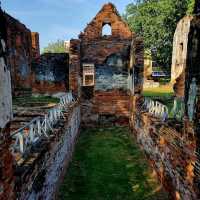 Ban Chaophraya Wichaye ศิลปะตะวันตกแบบเรอเนสซองส์