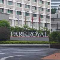 Perfect Poolside Experience with PARKROYAL 🇸🇬