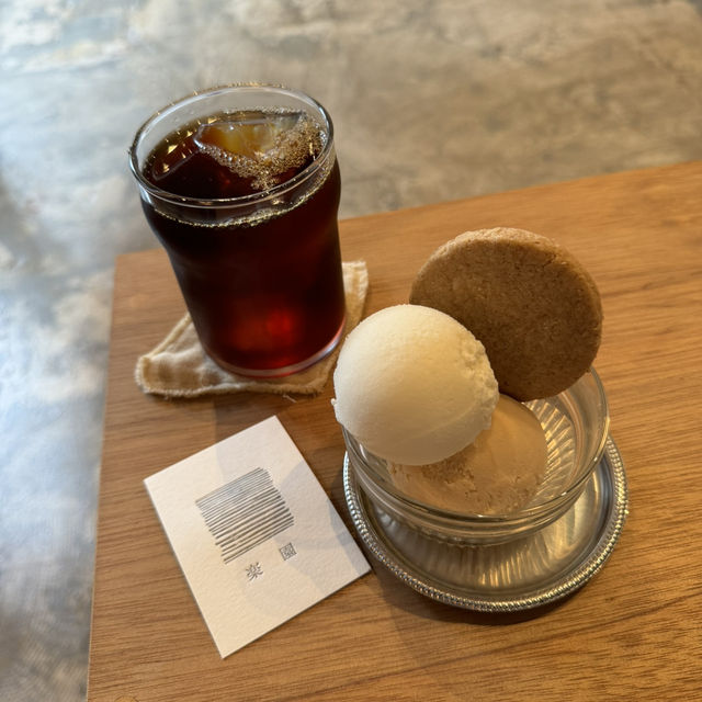 コーヒー屋さんの手作りアイスクリーム🍨