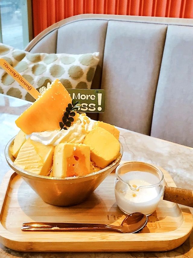 新派泰國Café 芒果乳酪疊疊冰