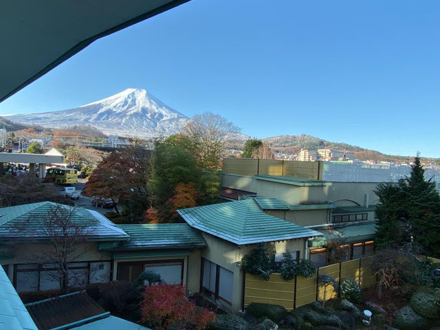 🇯🇵富士山河口湖🗻規模最誇張的一泊二食旅館 🍁