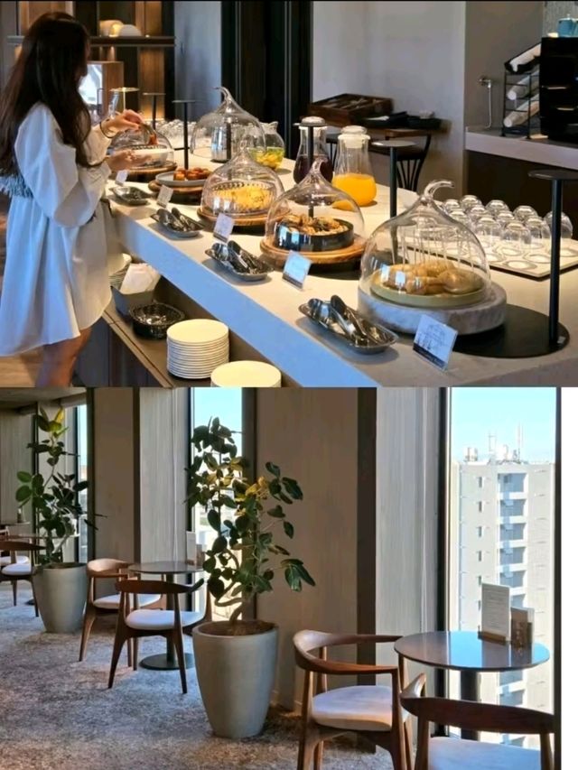 【ホテルエミオン札幌】クラブラウンジでティータイム