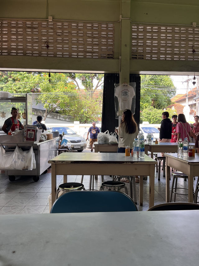 치앙마이올드타운에 있는 치킨라이스 맛집 'Kiat O Cha Restaurant'🇹🇭