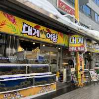 가족들이랑 한겨울 속초여행❄️ 영랑호 해변과 대게에 닭강정까지🍗