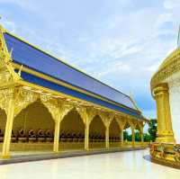 สักการะพระบรมสารีริกธาตุ วัดนามะตูม