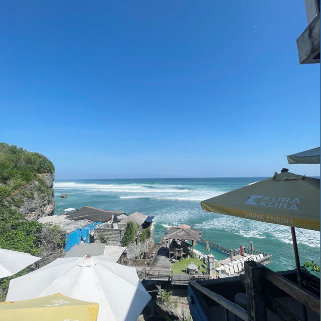 Suluban Beach