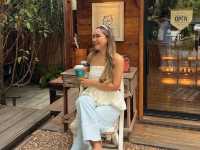 พาไปพักจิบกาแฟ​ร้านมินิเล็กๆ​น่ารักๆ📍Ellen​ Cafe​