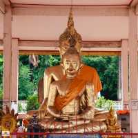หลวงพ่อเพชร วัดบาง กำแพงเพชร