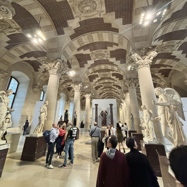 🇫🇷【フランス】世界三大美術館のルーヴル美術館！三大傑作は必須♡