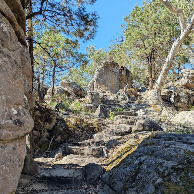 Adventure Awaits at The Grampians: A Hiker’s Paradise 🇦🇺
