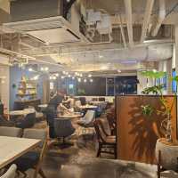 [新宿]混雑なく入りやすい穴場カフェご飯[WIRED CAFE ルミネエスト新宿店]
