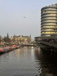 Romance on the Water: Lovers Canal Cruise in Amsterdam