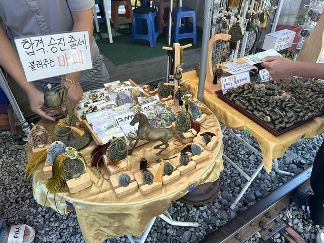 군산 경암동 철길마을, 옛 추억을 되살리는 시간여행 