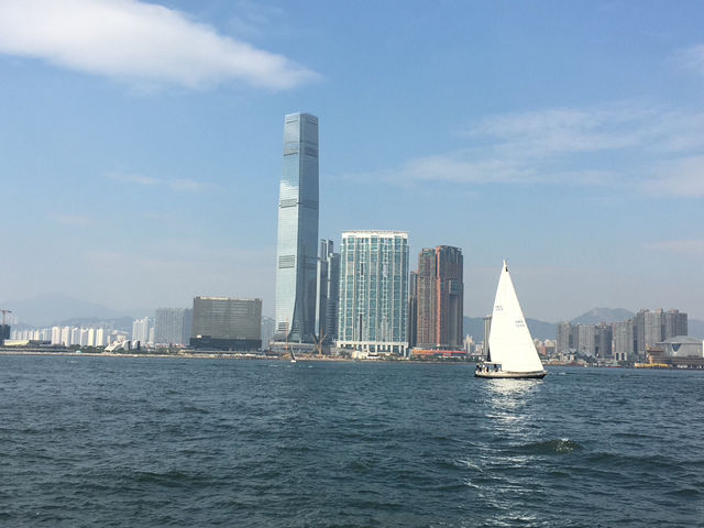  情人節浪漫好去處：Aqua Luna 張保仔中式帆船