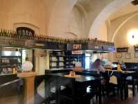 捷克CK小鎮的啤酒廠餐館 Pivovarská Restaurace，大口喝酒、大口吃肉！