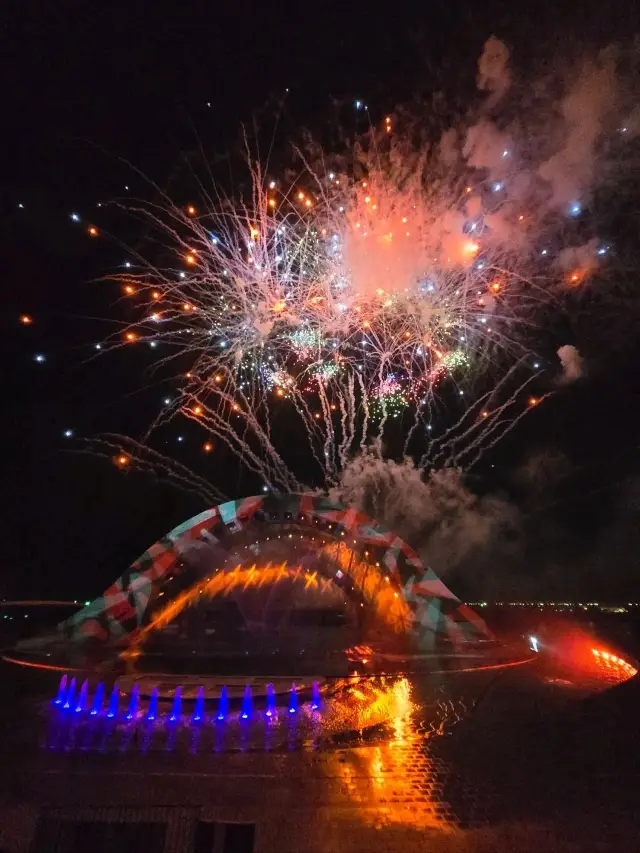 Kiss of the Sea Phu Quoc – A Night of Magic, Fireworks, and Unforgettable Memories** 🌊🎆✨ 