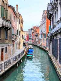 Venice - The Sinking Town 