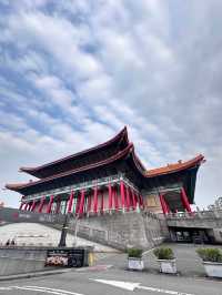 ชมหอรำลึกเจียงไคเช็ค ที่เมืองไทเป ไต้หวัน
