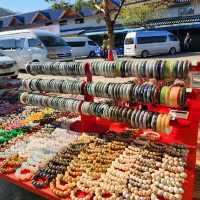 เที่ยวบ่อน้ำพุร้อน & ตลาดพลอย - เวียงป่าเป้า