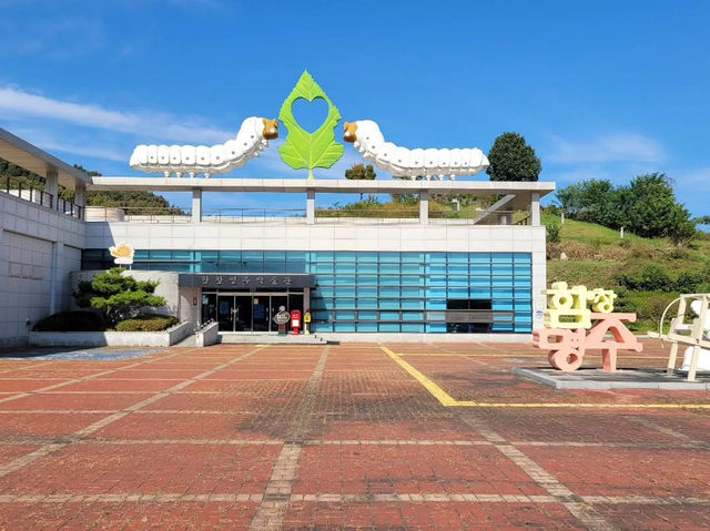 경상북도 상주시 함창 명주 박물관 입니다. 
