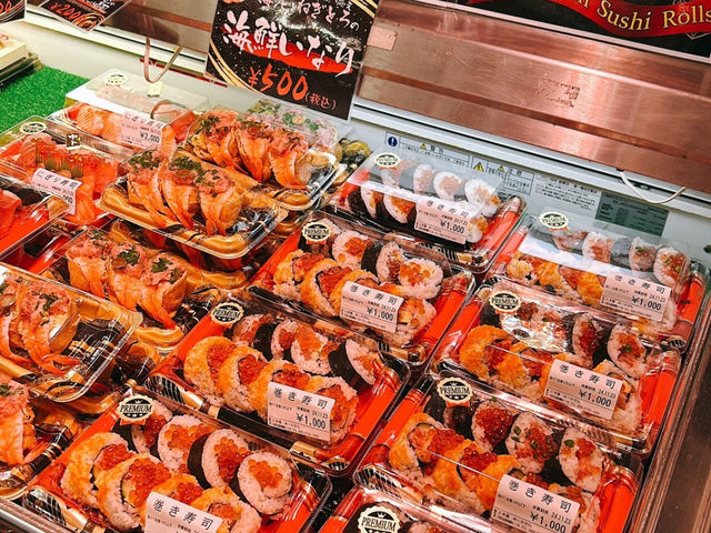【玩樂食尚】日本沖繩 糸滿魚市場 一起吃美食 海鮮好好吃😋 Okinawafood