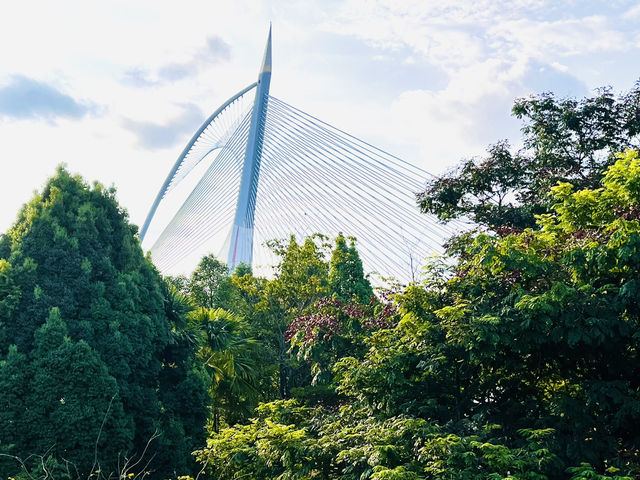 “Putrajaya Wetlands Park: A Tranquil Oasis of Nature!”