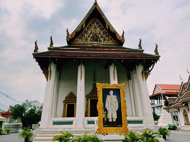 泰國曼谷湄南河畔著名古跡寺廟景點：Wat Suwannaram Ratchaworawihan，氣勢恢宏寺廟建築，十六世紀精美壁畫，適合打卡拍照📸冥想