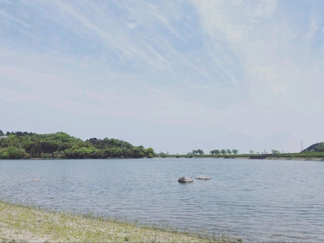 人工ため池だけど海外みたいに美しい