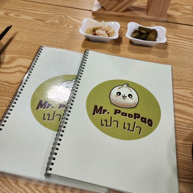 【バンコク】カラフル饅頭と小籠包のお店