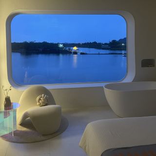 Inlaya Ratchaburi – Stunning Lake View Accommodation!