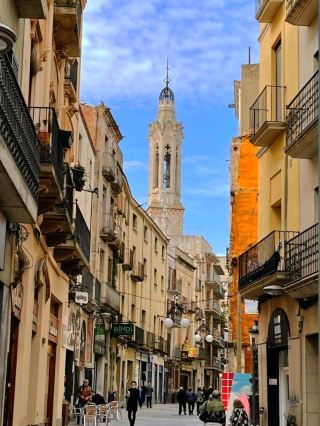 Valls is a small town on the Gold Coast.