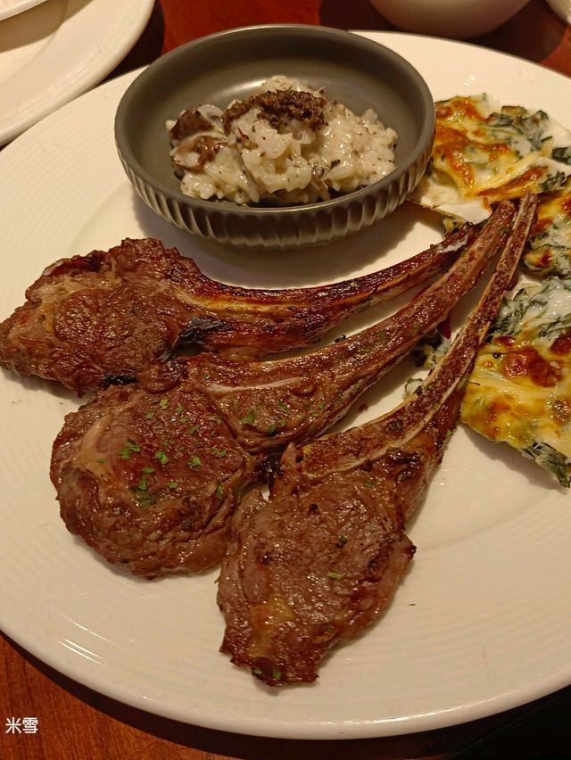 台北君悅酒店凱菲屋Café 平日午餐