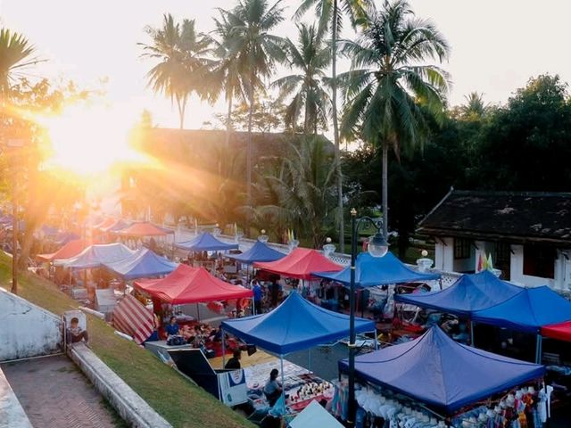 เที่ยวหลวงพระบาง